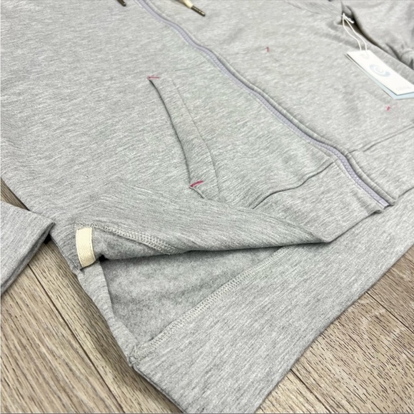 Johnny Was • Calme Heather Grey Zip Up Micro Modal Hoodie - Picture 3 of 6